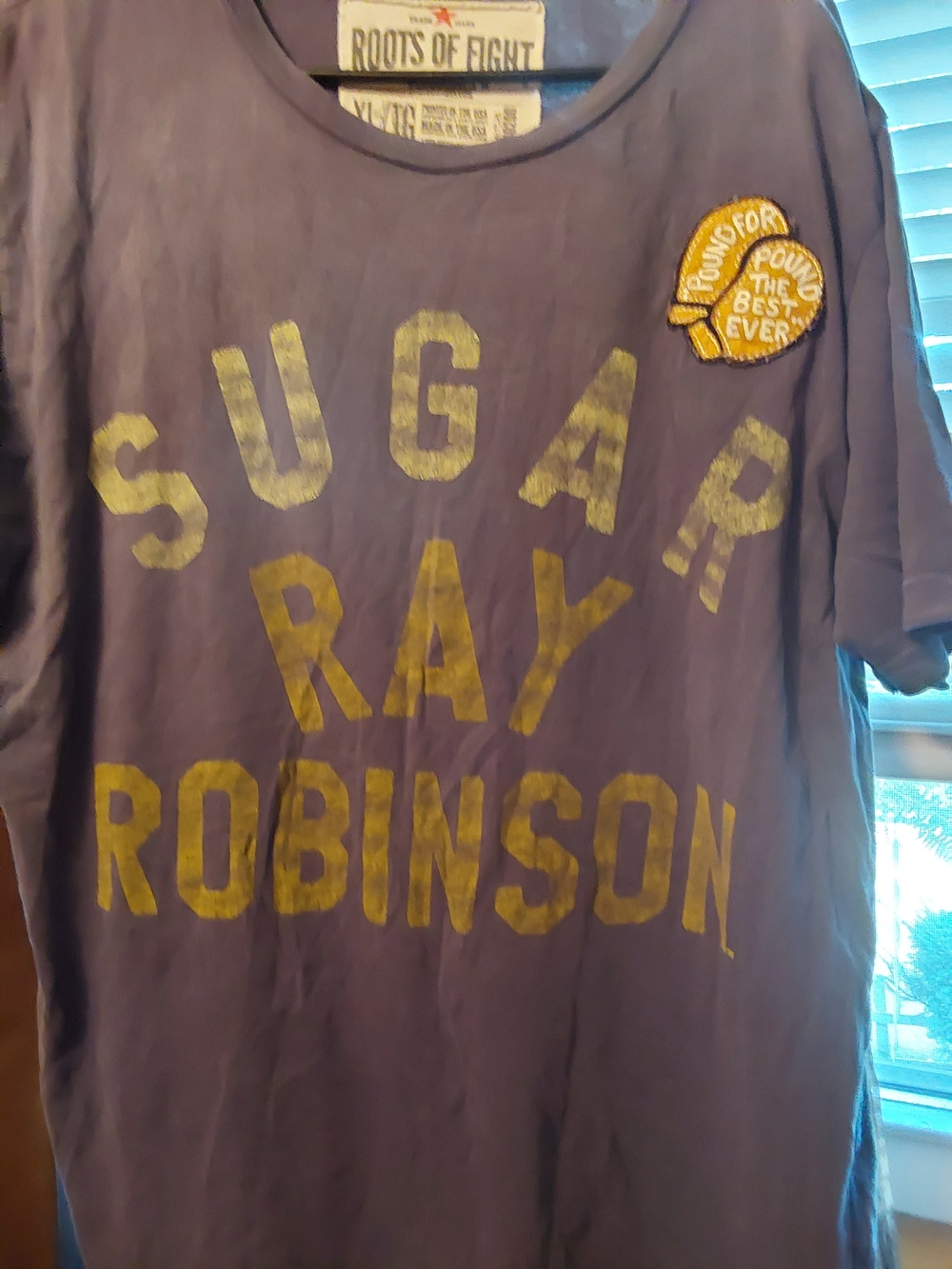 Mens, ROOTS OF FIGHT SHIRT.